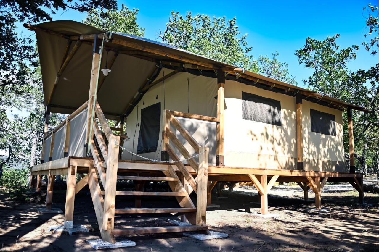 Camping Le Colorado Rustrel Eksteriør billede