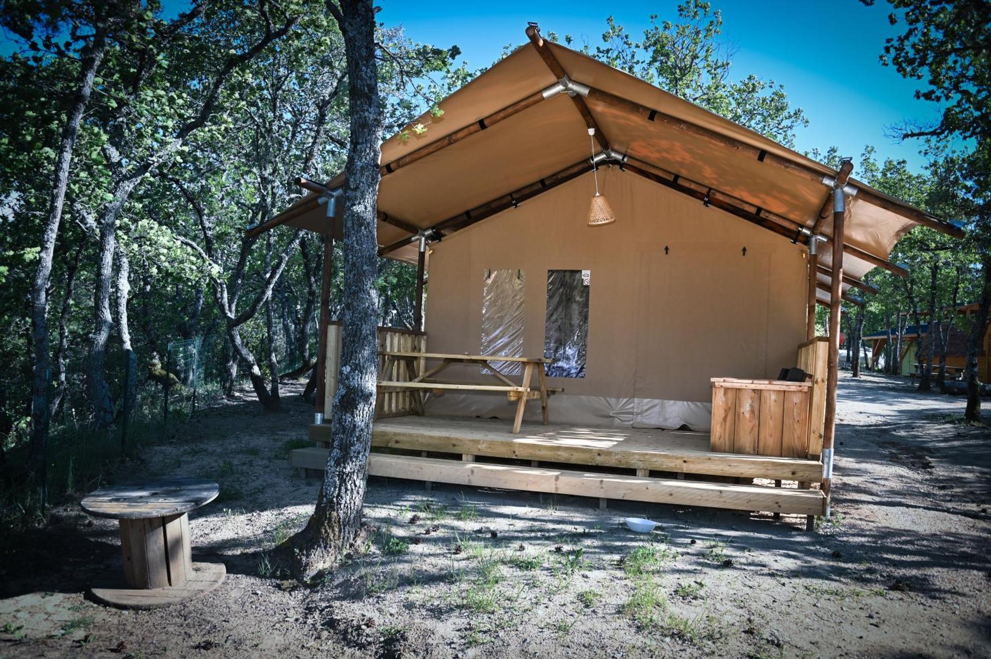 Camping Le Colorado Rustrel Eksteriør billede